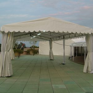 A-shaped tent (2)